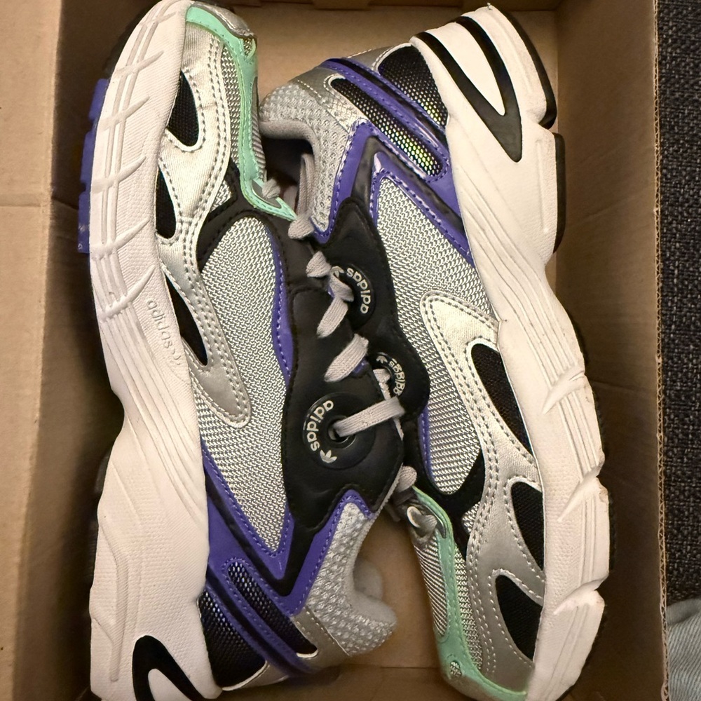 Adidas Astir - Silver and Purple